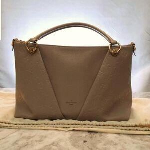 Louis Vuitton Monogram Empreinte V-Tote (Medium)